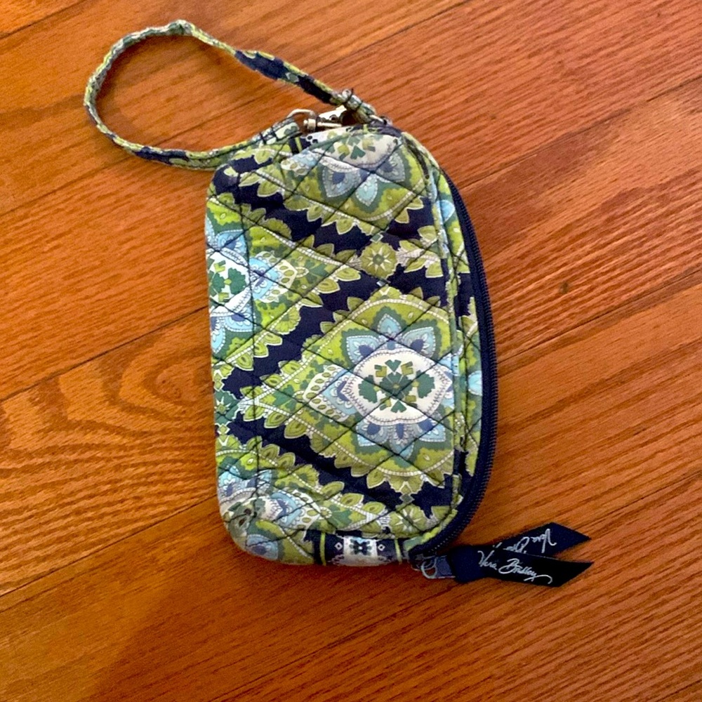 Thirty one wristlet